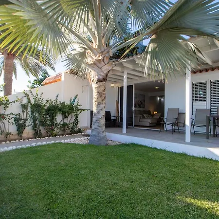 Comfortable With Garden & Solarium Tatil Evi